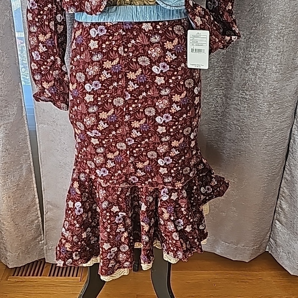 NWT VINTAGE Free People Corduroy Floral Jacket and Ruffle Skirt Set Size 0/2 - Picture 4 of 9